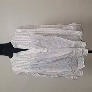 The GREAT. Split Neck Pleated Front Blouse Size 1/Small